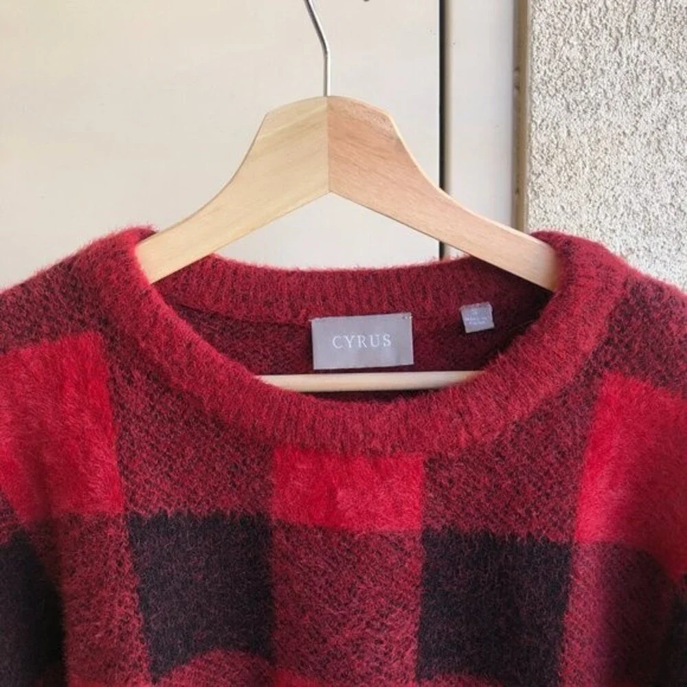 Cyrus Plaid Sweater Red & Black Size S - Picture 4 of 9